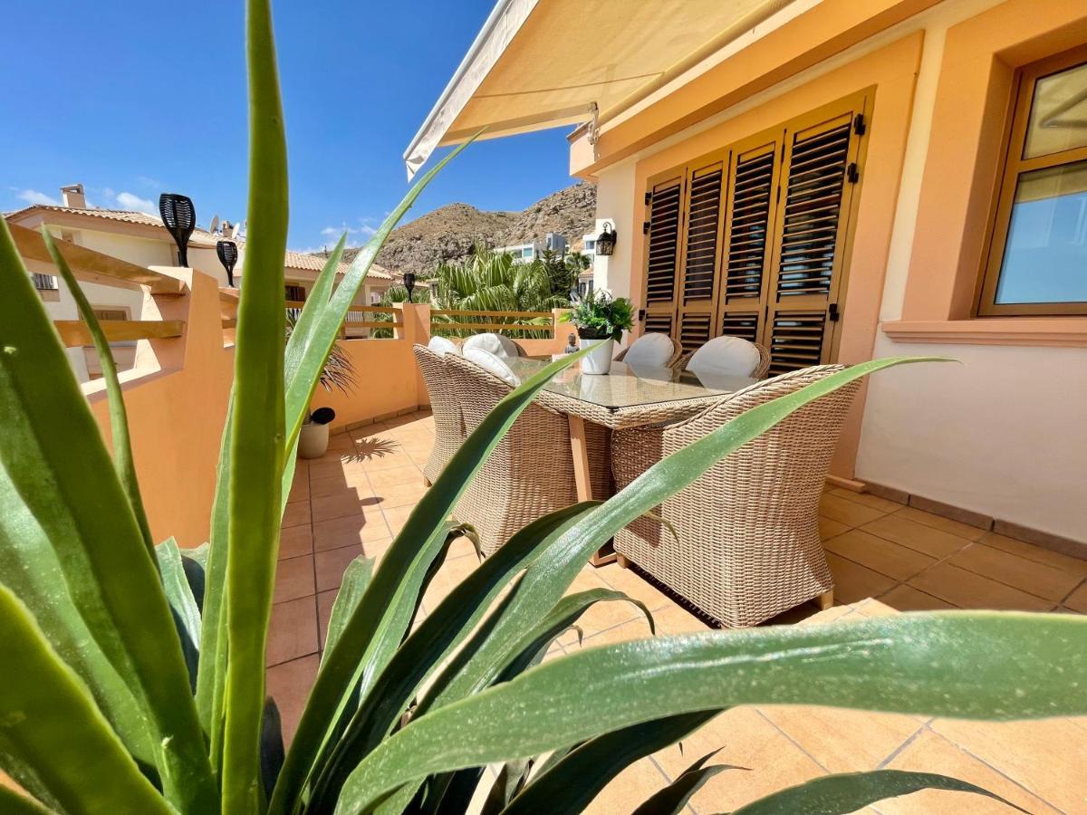 Апартаменты Modern 2-Floor Penthouse With Sea Views - Sleeps 7 Финестрат Экстерьер фото